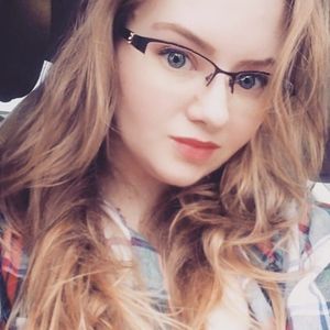 Meet your Posher, Caryn